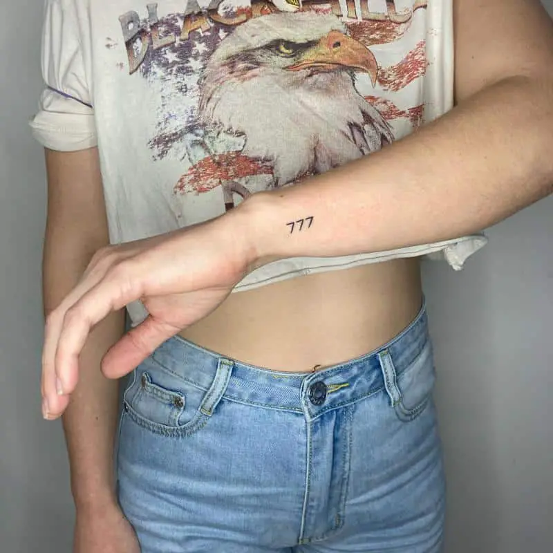 Tiny Wrist Tattoos 2