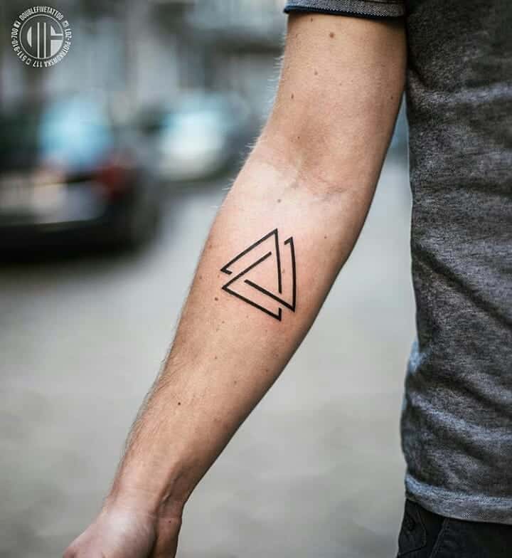30 Tattoos That You See Too Often But Dont Know The Meaning Behind  Themhttpswwwalienstattoocompost30tattoos thatyouseetoooftenbutdontknowthemeaning