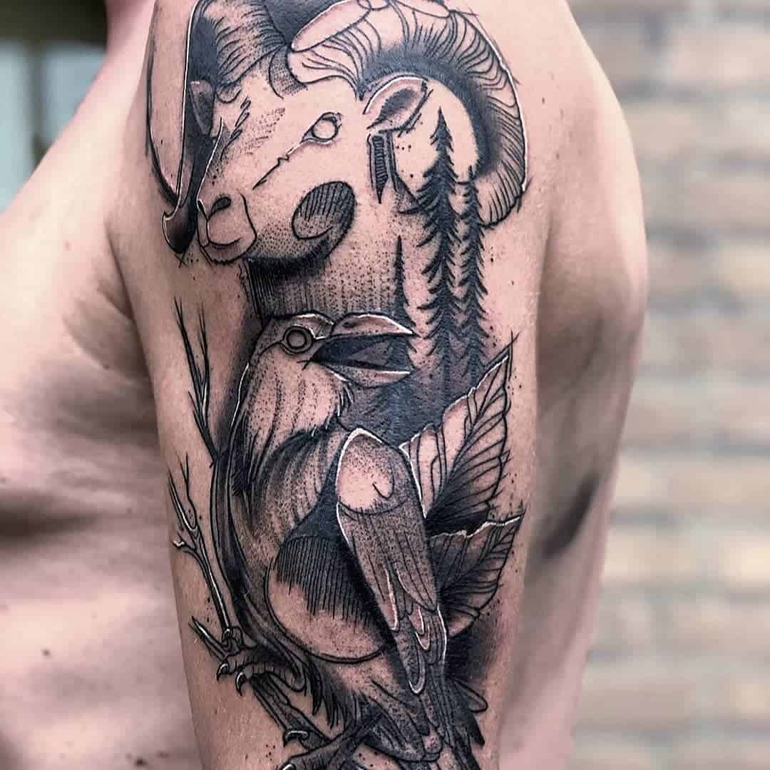 Scary Raven Tattoo On Shoulder 