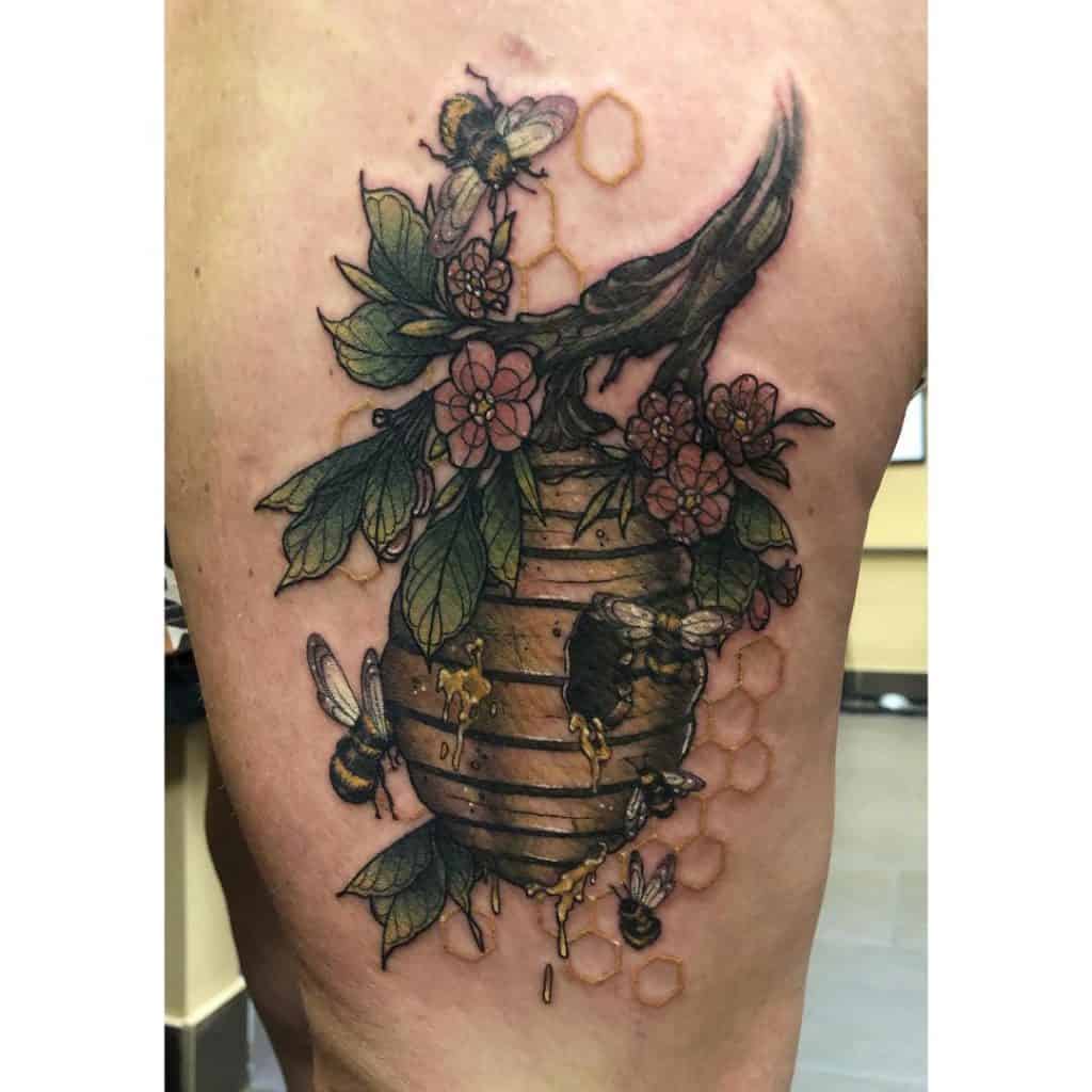 Beehive tattoo 2