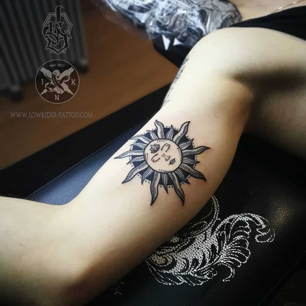 Details 98+ about sun rays tattoo unmissable .vn