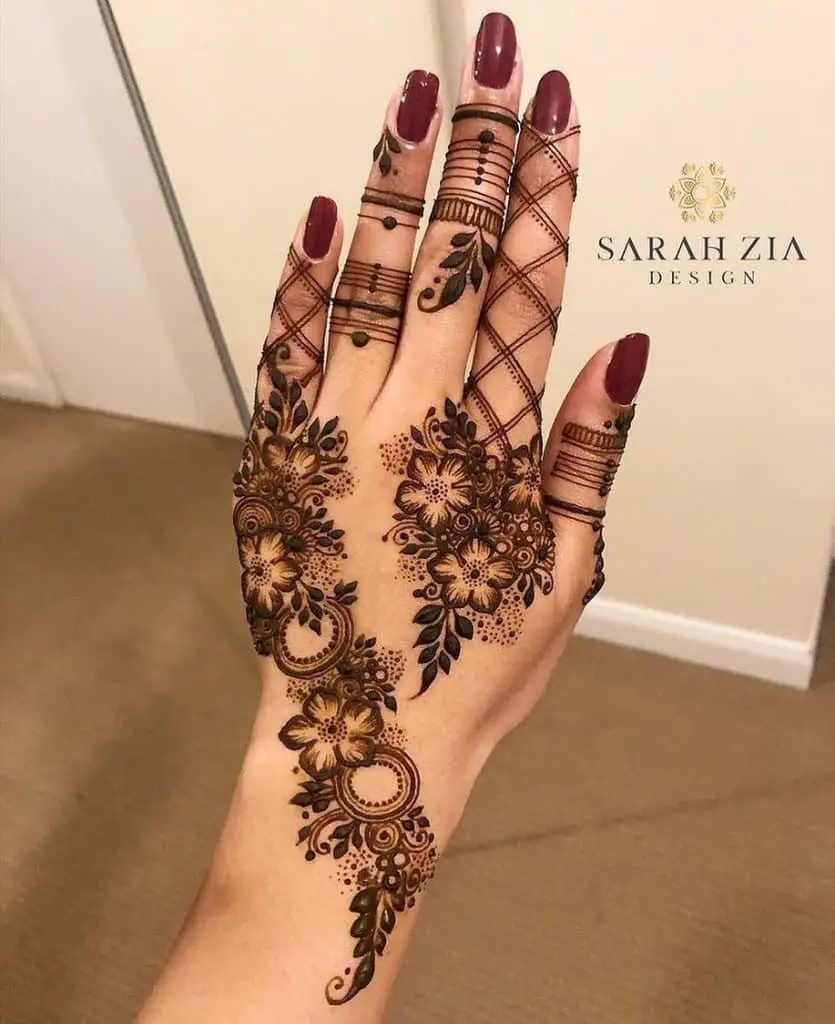Best Henna Tattoos 2023: Everything You Need To Know + Best Design Ideas - Saved Tattoo