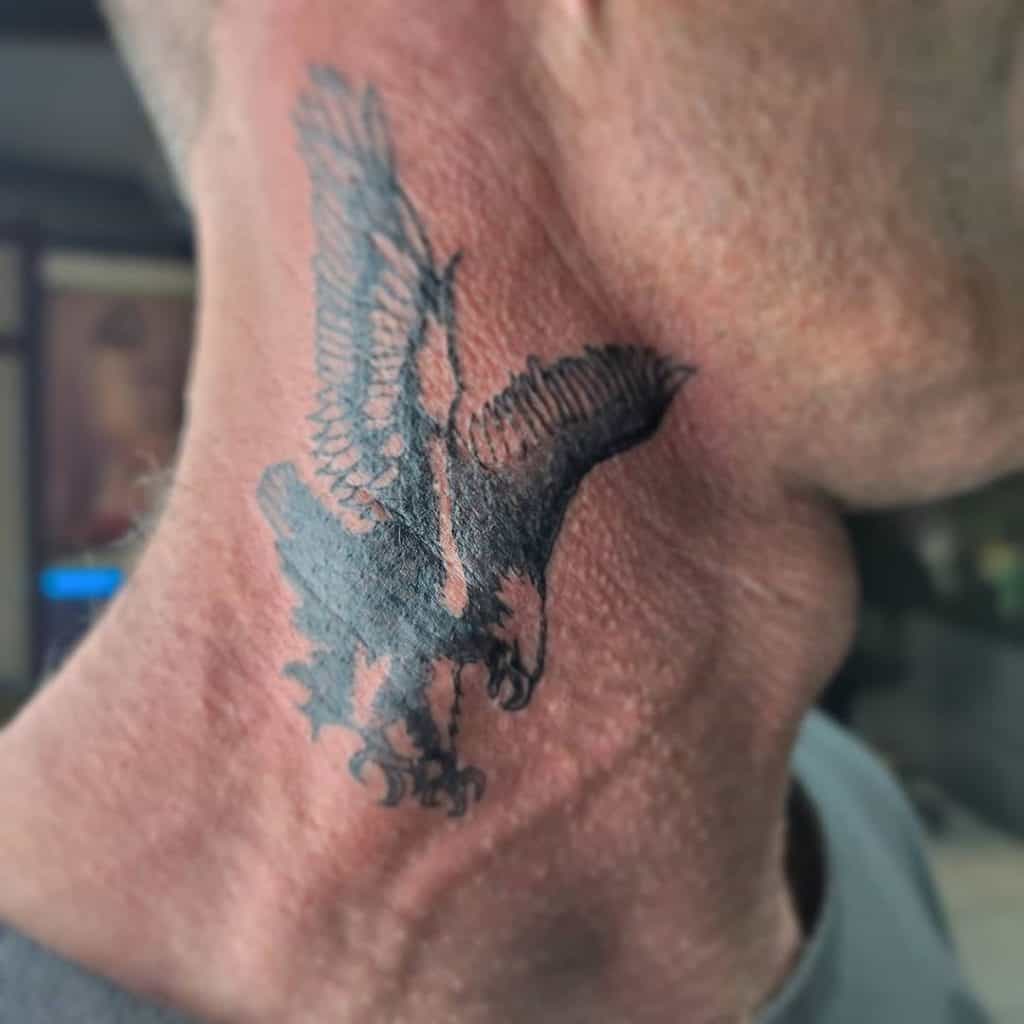 Details more than 74 eagle neck tattoos for men - thtantai2