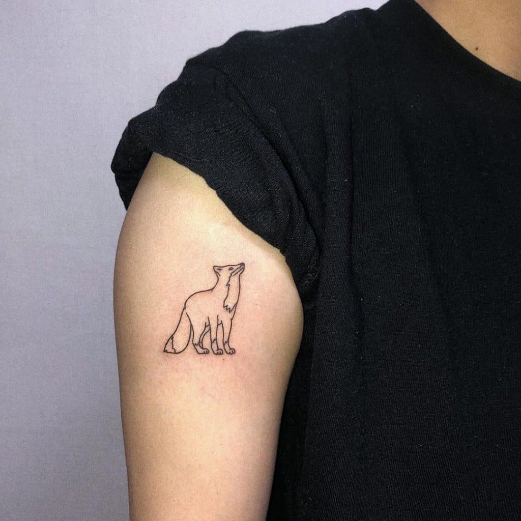 Minimal Fox Tattoo 1
