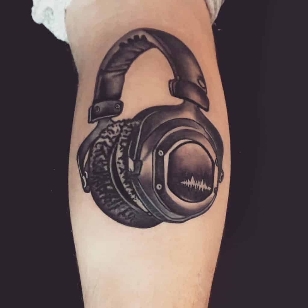 Top 98+ about headphone tattoo designs latest .vn