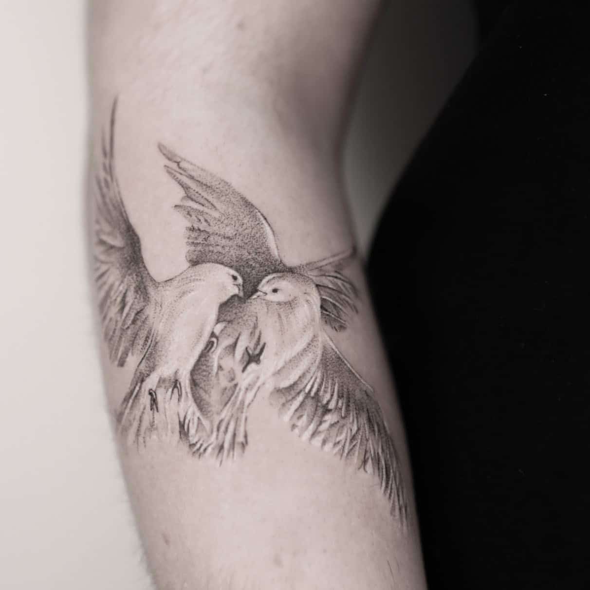 Small Bird Tattoo Design - Small Bird Tattoos - Small Tattoos - MomCanvas