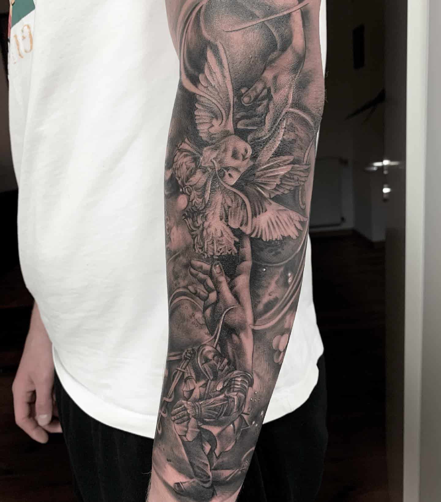 Details 61+ left arm tattoo sleeve latest - thtantai2