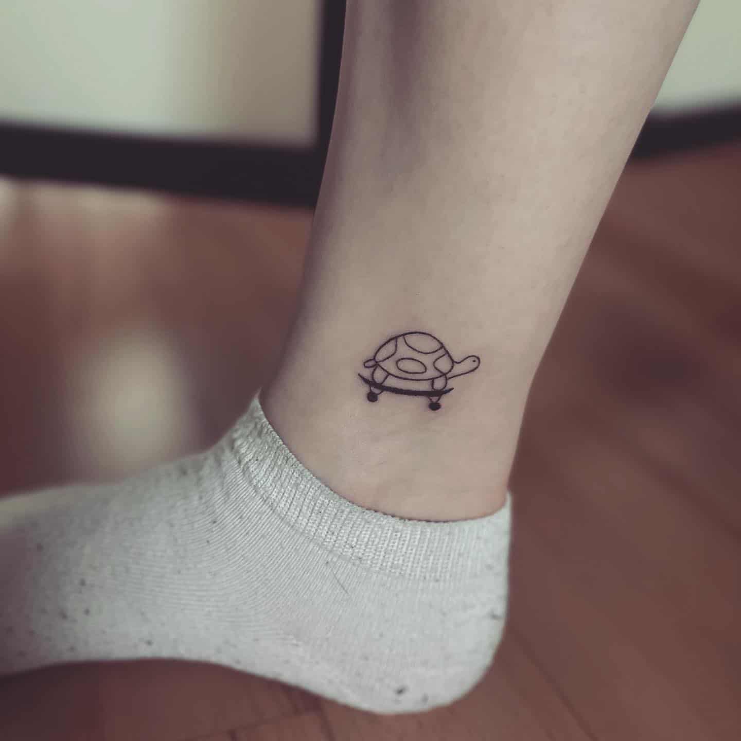 Turtle Tattoos on the ankle 2