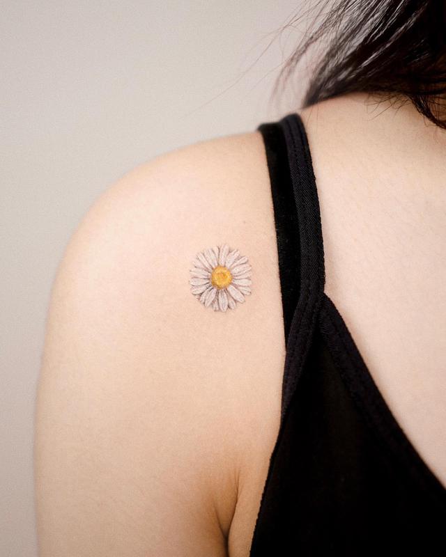 Daisy Tattoo on Shoulder 1