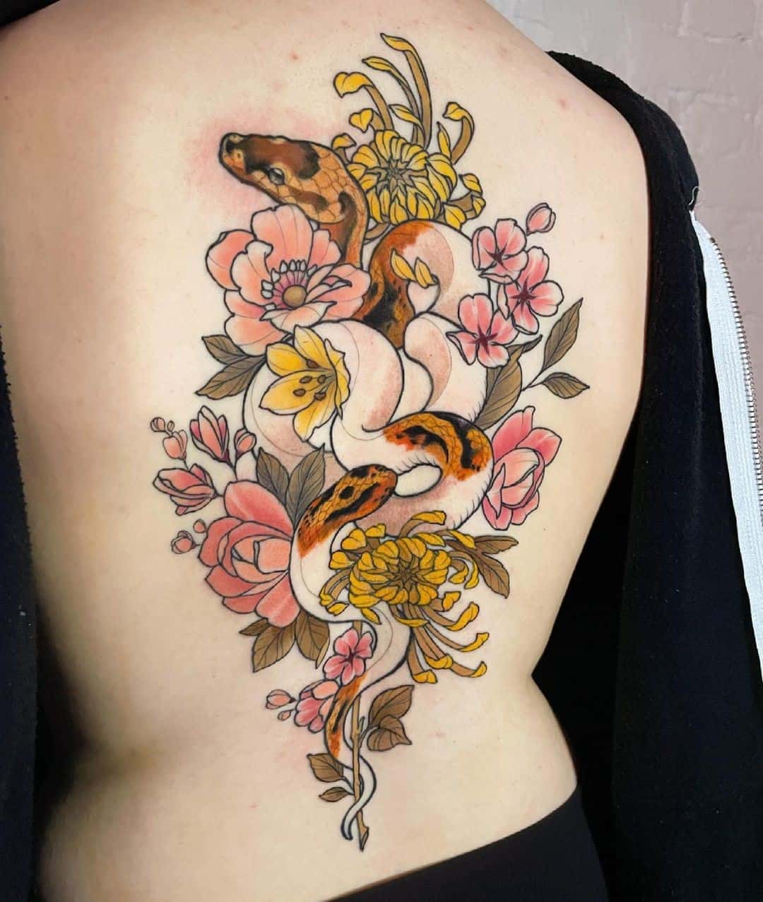 30 Pretty Common Girls Spine Tattoos Designs To Try 2023