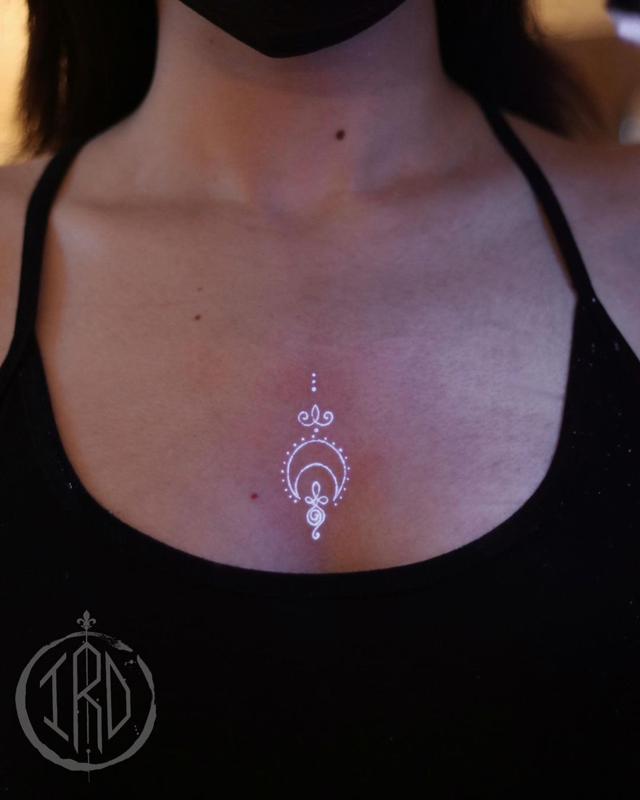 How Are Black Light Tattoos Applied