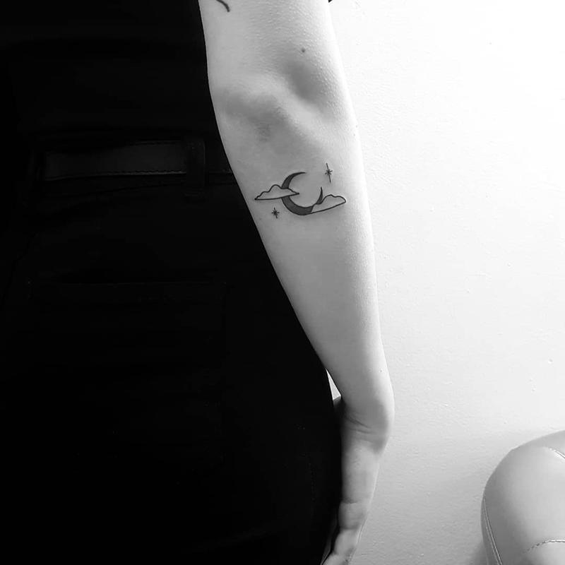 30+ Moon Tattoos: Designs, Inspiration, Symbolism, and Meaning - Saved  Tattoo