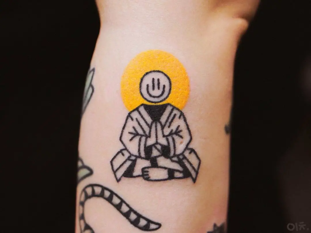 Zen Smiley Yellow Tattoo 