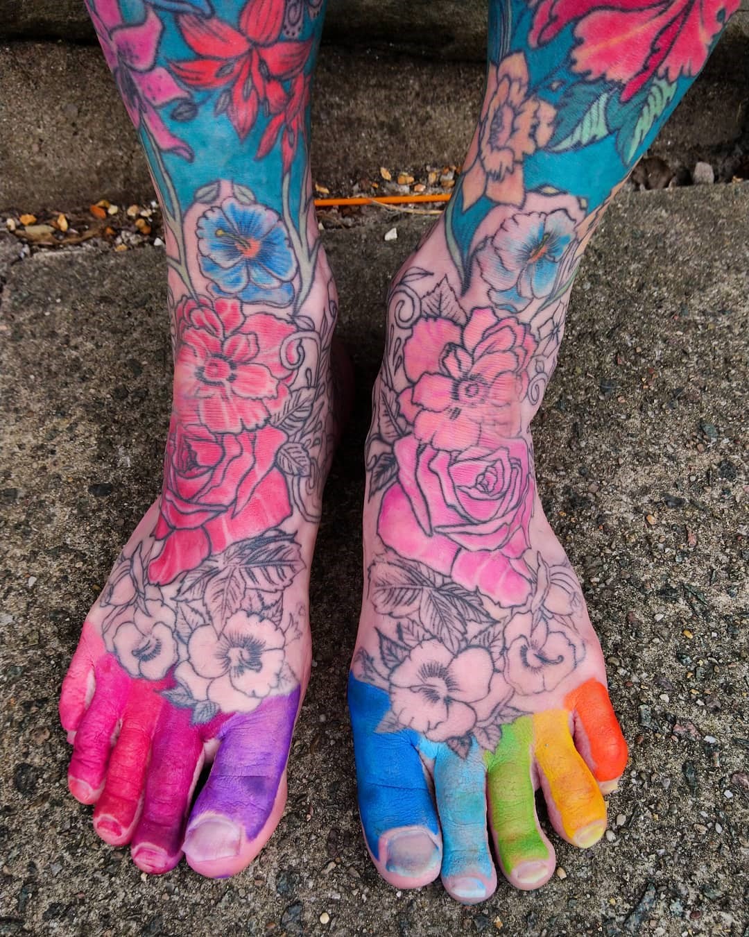 Colorful Toes Tattoo Designs 