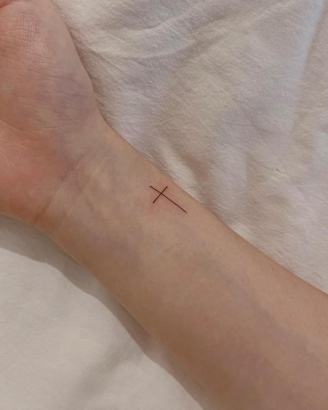 Cross Tattoo 1