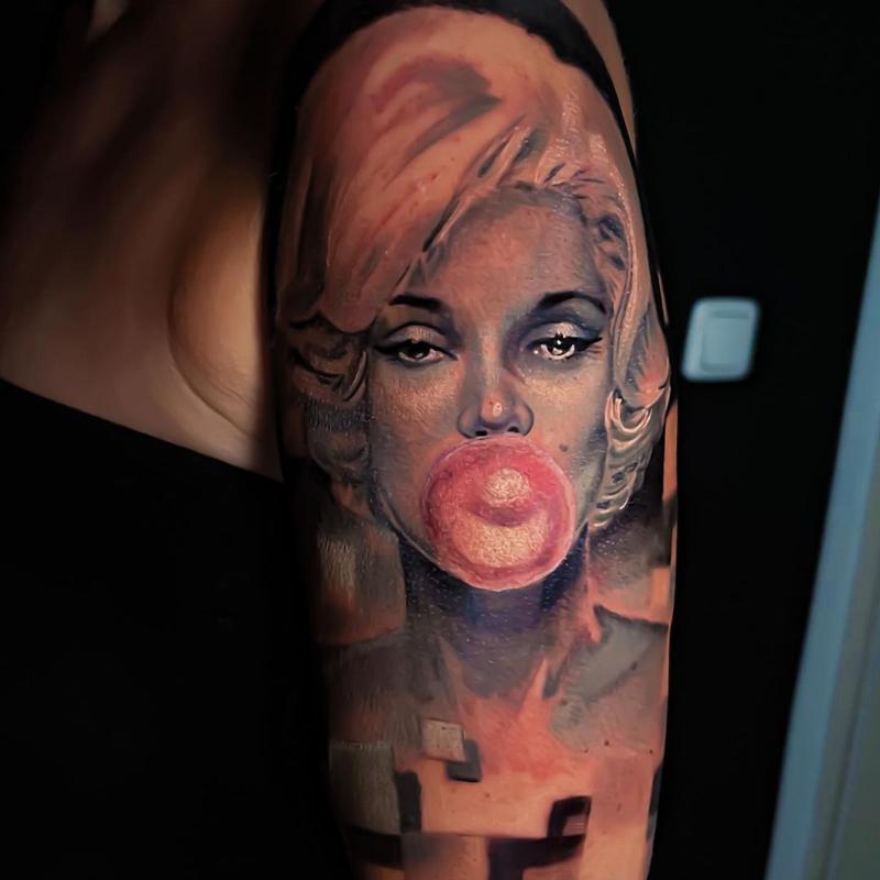 Marilyn Monroe Pinup Girl Tattoo Design