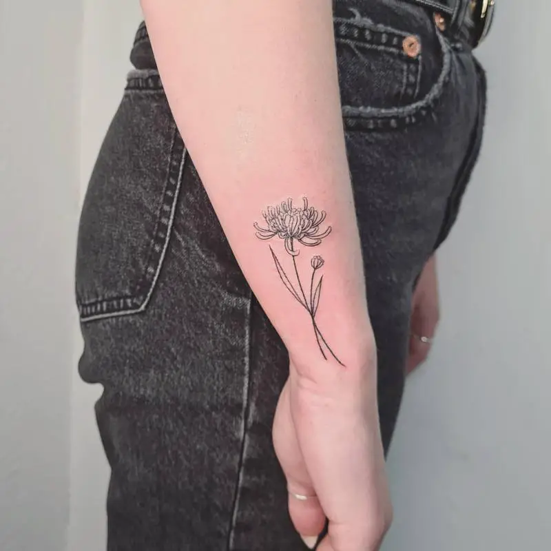 Small Chrysanthemum Tattoos 1