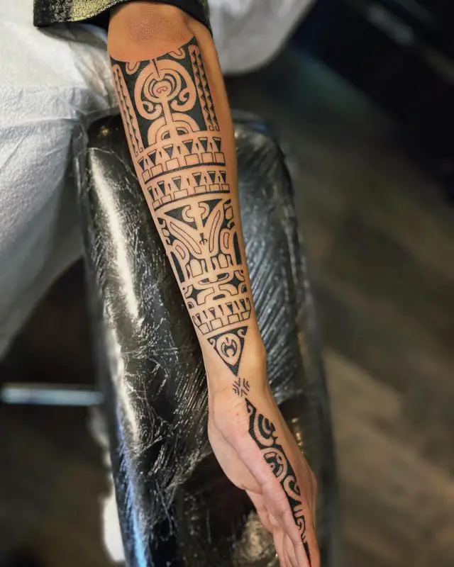 Arm Polynesian Tattoo Designs 1