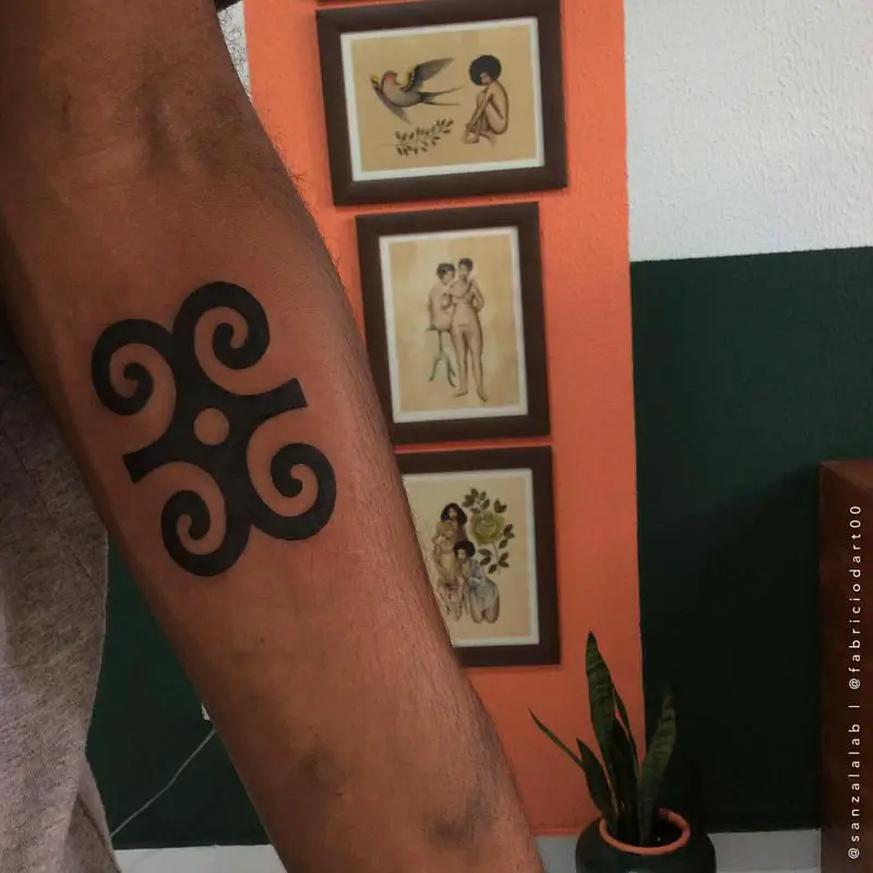 African Tattoos: Tattooing Tradition, Designs, and Meanings - Saved Tattoo