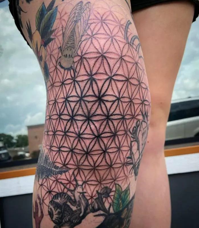 Geometric Knee Tattoo 1