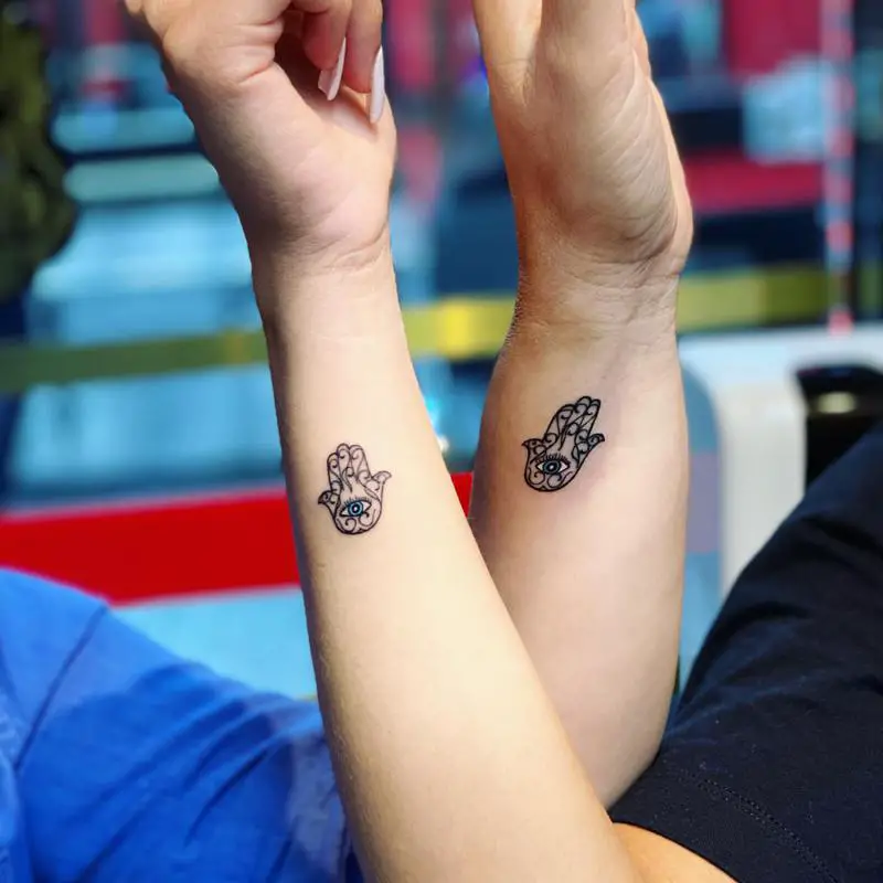 40 Flawless Hamsa Hand Tattoo Designs  TattooBlend