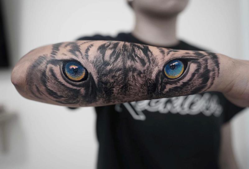 36 Meaningful Tiger Eyes Tattoo Design Ideas (Hungry for Lust and Power) -  Saved Tattoo