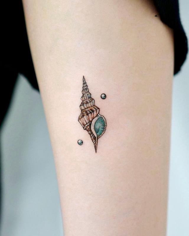 Minimalist Ocean Tattoo 5