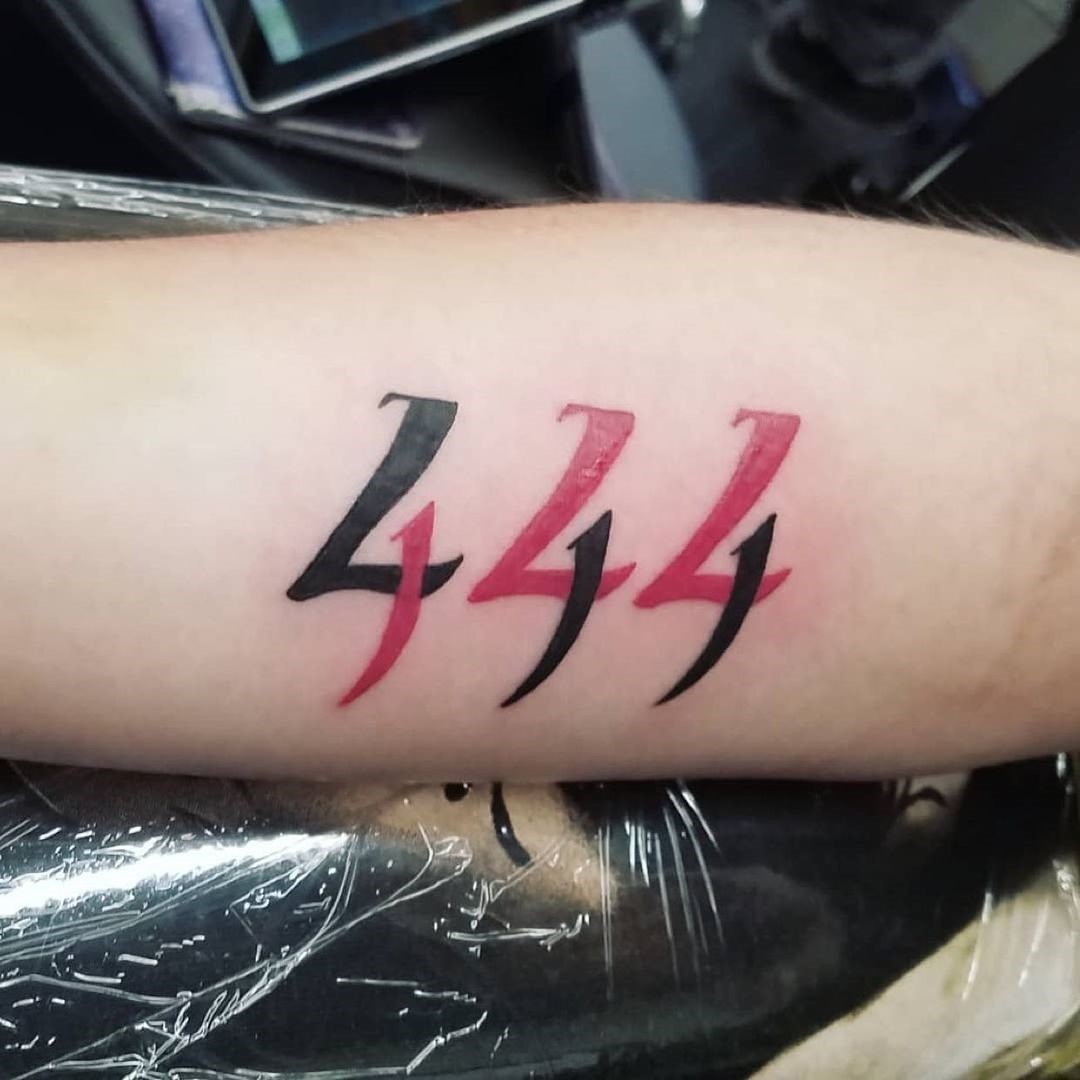The 444 Angel Number in Black And Red 3