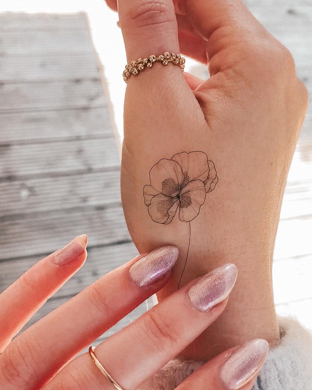 Clean The Skin For Temporary Tattoo