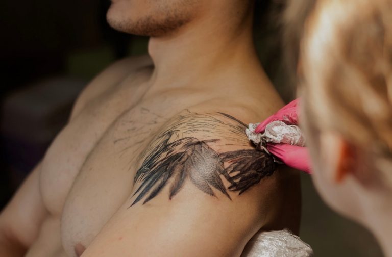 Tattoo Scarring: Is It Normal and How to Fix (Everything You Need to Know)